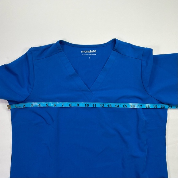 Mandala Scrubs One Pocket Top - royal blue, S - Picture 8 of 12